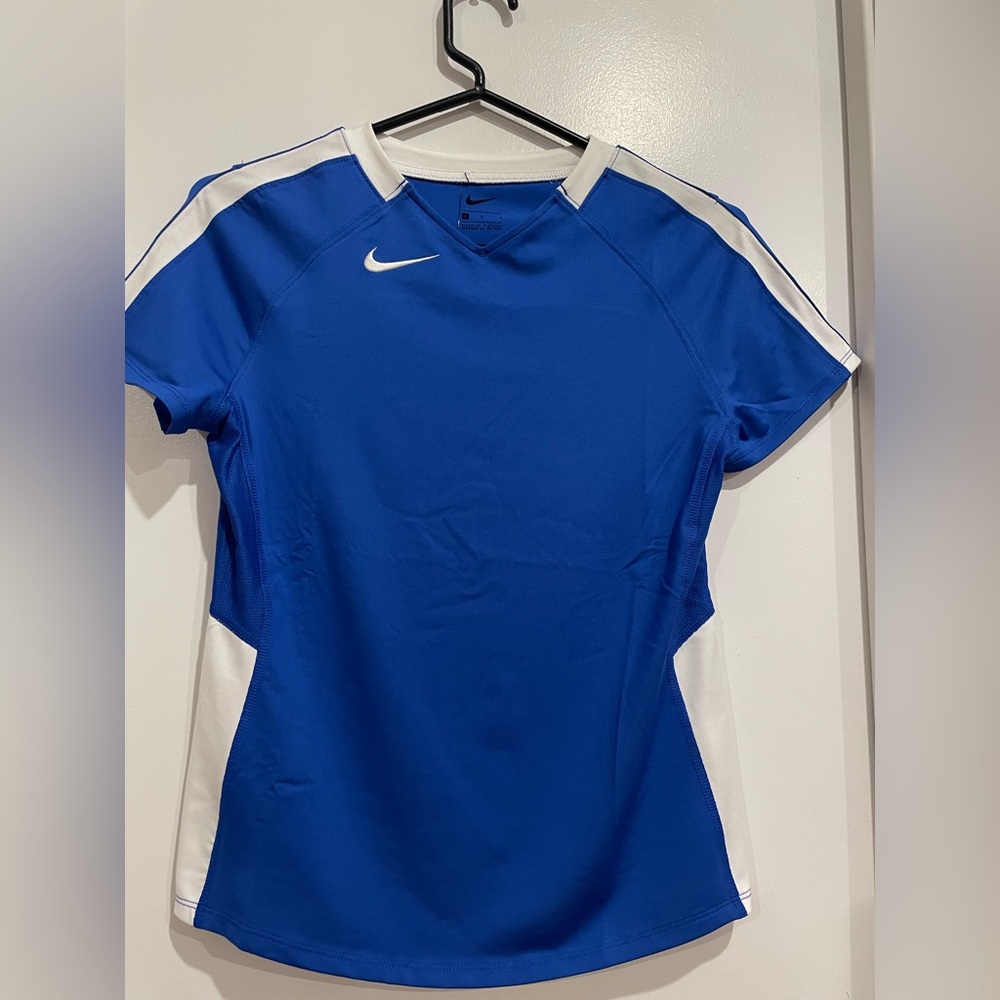 Nike Dri-Fit Shirt - Girls Large